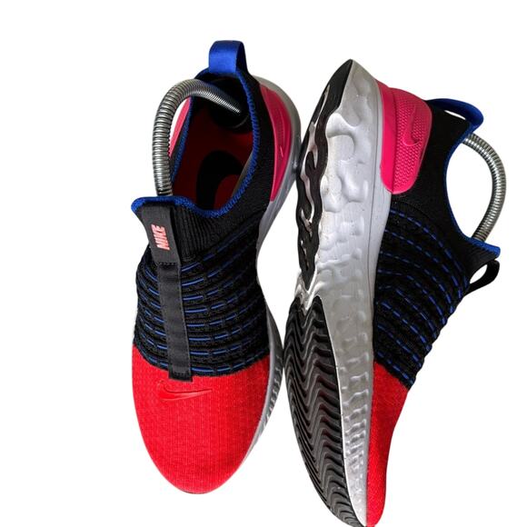 Women's Nike React Phantom Run FK 2 Flyknit Hyper Pink Crimson Black 8.5 - Picture 3 of 5